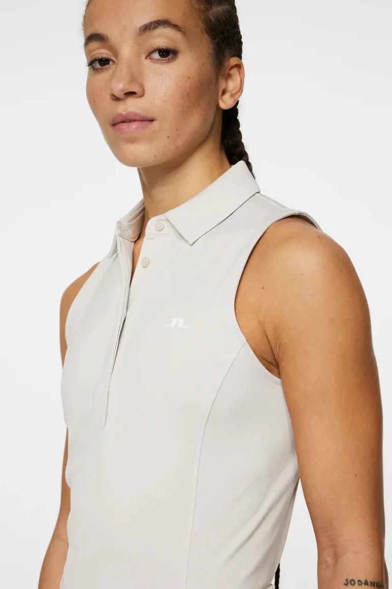 Online Dena Sleeveless Top Golf|Tanks