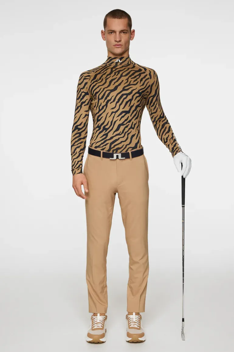 Shop Ello Compression Print Golf|Tops