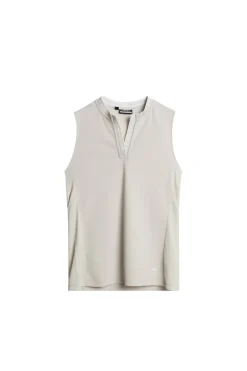 New Leya Sleeveless Top Golf|Tanks